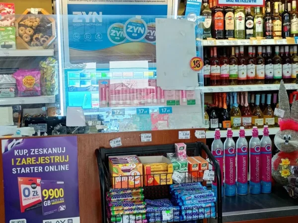 Wnętrze punktu wymiany nabojów CO2 Market Premium, Pocztowa 3, 33-111 Koszyce Wielkie, Koszyce Wielkie