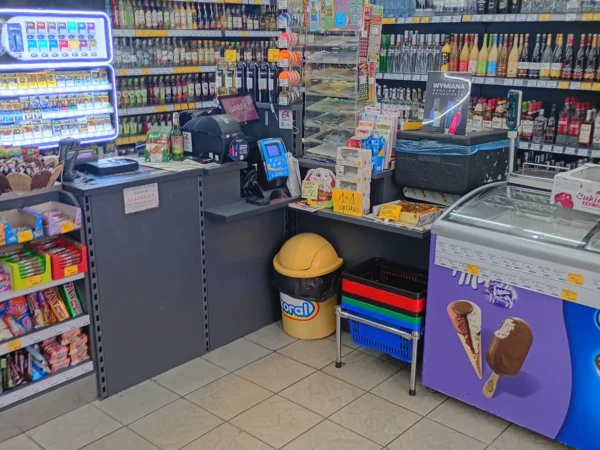 Wnętrze punktu wymiany nabojów CO2 pp-DELIAKSZOO_1, PCK 1, Będzin