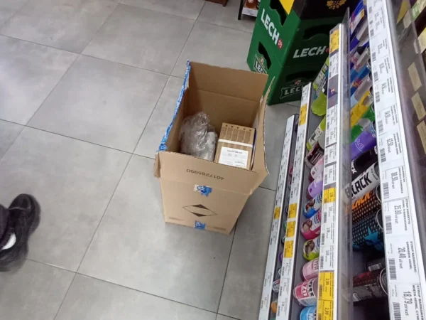 Naboje CO2 Spinel Soda dostępne w punkcie pp-DELIKKSZOO_33, Piastowska 6, Ruda Śląska