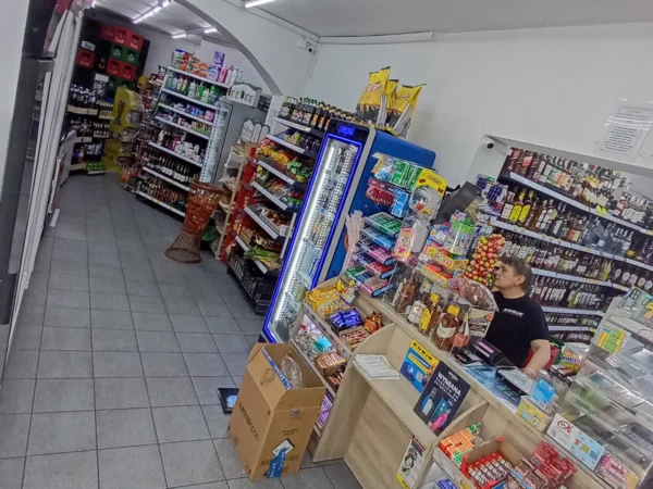 Wnętrze punktu wymiany nabojów CO2 pp-DELIKKSZOO_34, Bytomska 46, Zabrze