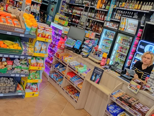 Wnętrze punktu wymiany nabojów CO2 pp-DELIKKSZOO_10, Piekarska 40m.5, Bytom