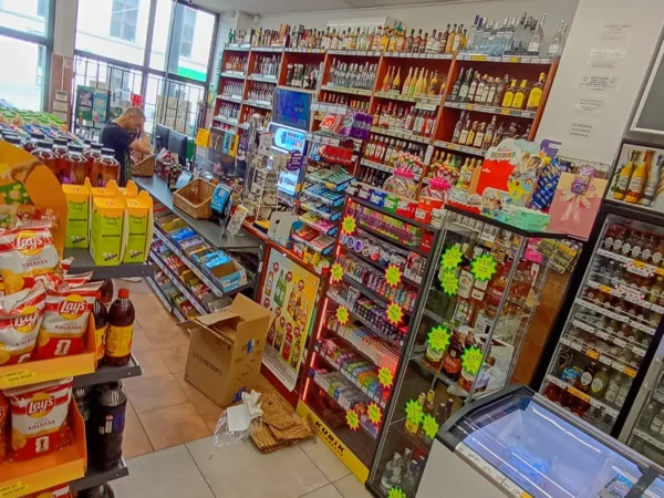 Wnętrze punktu wymiany nabojów CO2 pp-DELIKKSZOO_19, 3 Maja 7, Chorzów
