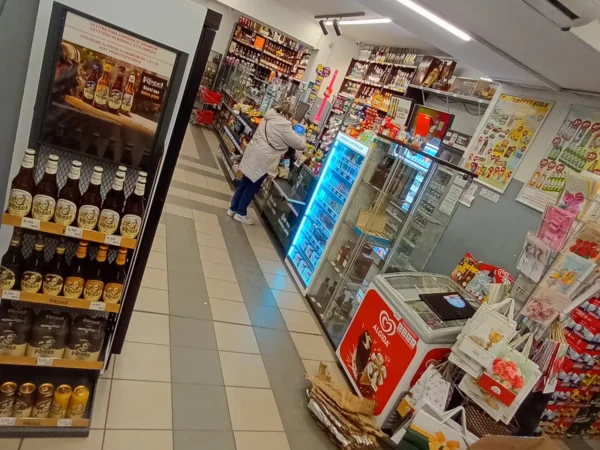 Wnętrze punktu wymiany nabojów CO2 pp-DELIKKSZOO_22, Sądowa 9m.11, Bytom