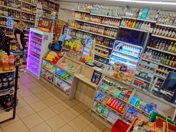 Wnętrze punktu wymiany nabojów CO2 pp-DELIKKSZOO_25, Frenzla 46, Bytom