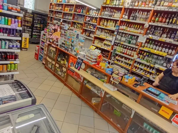 Wnętrze punktu wymiany nabojów CO2 pp-DELIKKSZOO_35, Ligonia 8c, Czerwionka Leszczyny