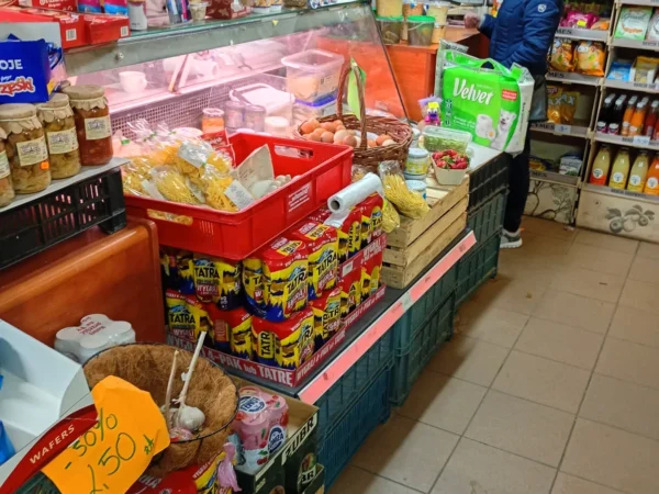 Wnętrze punktu wymiany nabojów CO2 swiat warzyw, kilinskiego, rybnik