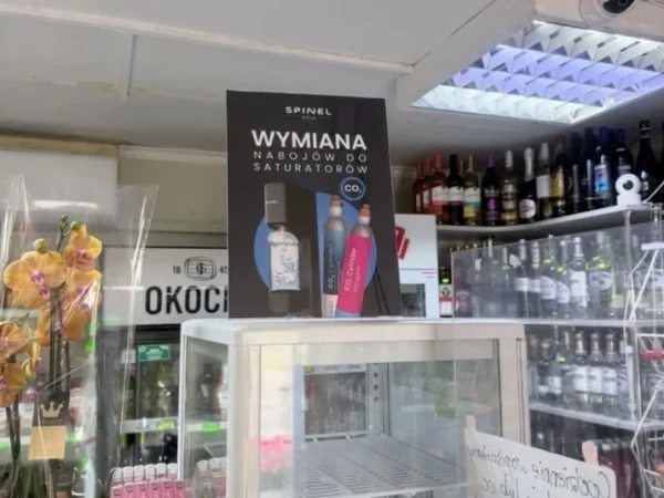 Wnętrze punktu wymiany nabojów CO2 MAŁGORZATA LIPIŃSKA, STABŁOWICKA 111, WROCŁAW