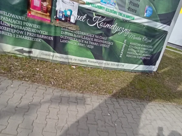 Wejście do punktu wymiany nabojów CO2 Wielobranżowy przy Daleka 36, Bytom