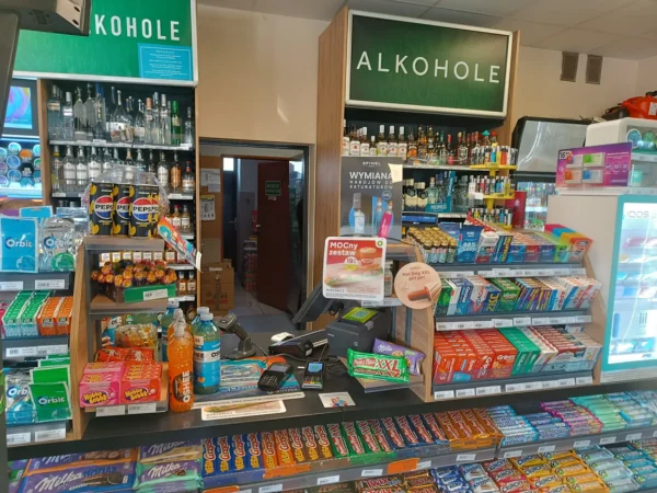Naboje CO2 Spinel Soda dostępne w punkcie Petro Tank, Kaliska 21, Fabianów