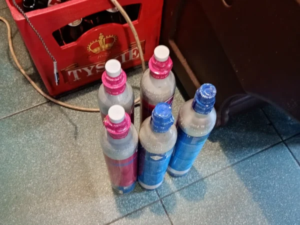 Wnętrze punktu wymiany nabojów CO2 Mini Abc sklep spożywczy, Kombajnistów, 41-200 Sosnowiec, Sosnowiec
