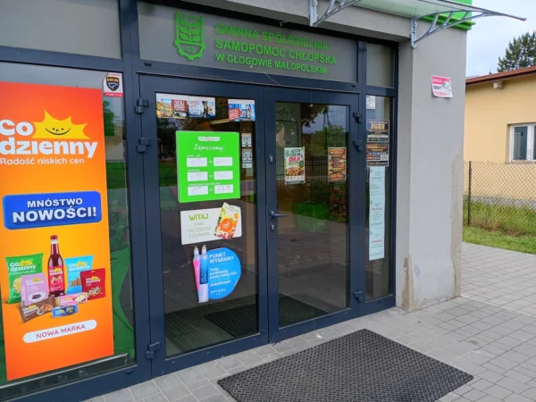 Wejście do punktu wymiany nabojów CO2 Delikatesy Centrum Budy Głogowskie przy Budy Głogowskie 520A, Głogów Małopolski