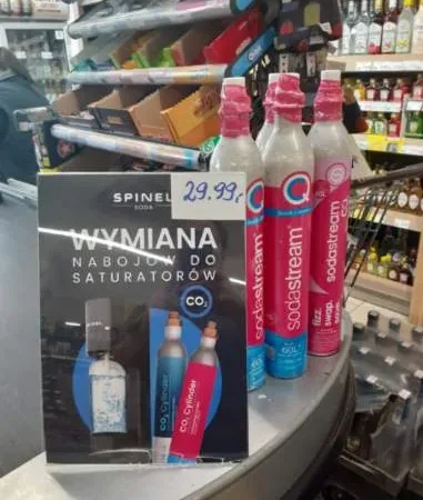 Wnętrze punktu wymiany nabojów CO2 Lewiatan Połaniec, Czerneckiego 12, Połaniec