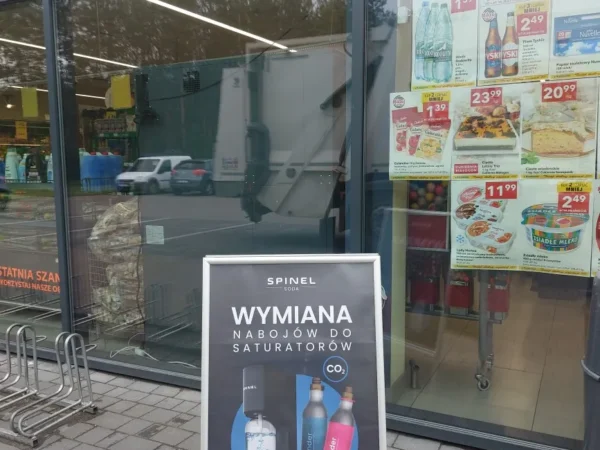 Wejście do punktu wymiany nabojów CO2 Lewiatan Sudół przy Sudół 216B, Ostrowiec Świętokrzyski