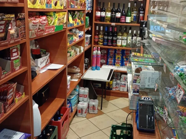 Wnętrze punktu wymiany nabojów CO2 KATARZYNKA, ul. Xawerego Dunikowskiego 3D 3d, Ruda Śląska