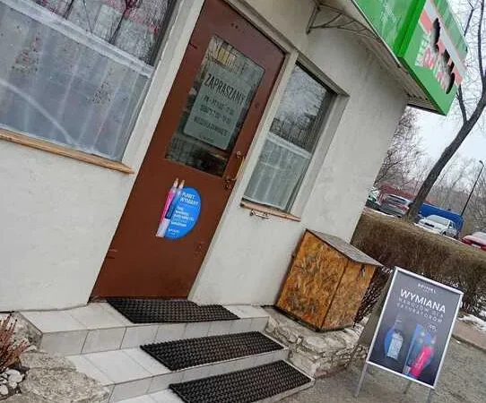 Wejście do punktu wymiany nabojów CO2 KATARZYNKA przy ul. Xawerego Dunikowskiego 3D 3d, Ruda Śląska