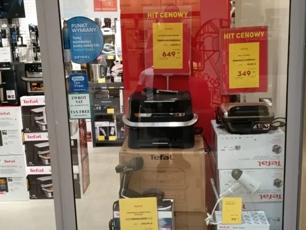Wejście do punktu wymiany nabojów CO2 Sklep Tefal Białystok przy ul. Produkcyjna 84, Białystok