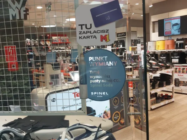Wejście do punktu wymiany nabojów CO2 Sklep Tefal Czeladź M1 przy ul Będzińska 80, Czeladź