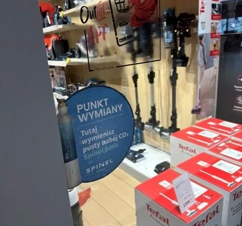 Wejście do punktu wymiany nabojów CO2 Sklep Tefal Szczecin przy ul. Andrzeja Struga 42, Szczecin