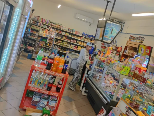 Wejście do punktu wymiany nabojów CO2 ADRIAN WIĘCEK FIRMA HANDLOWA przy ul. Konstantego Ildefonsa Gałczyńskiego 27, Sosnowiec