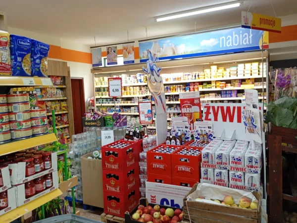 Wnętrze punktu wymiany nabojów CO2 Hitpol Tuszów mały, Tuszów mały 32, Tuszów mały