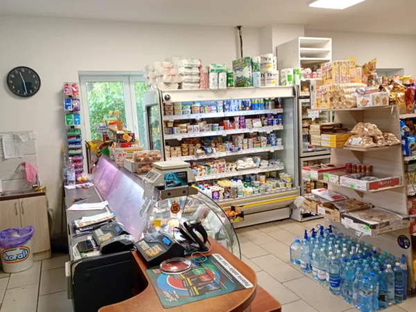 Wnętrze punktu wymiany nabojów CO2 MarketVita Jasionka, Jasionka 792, Jasionka
