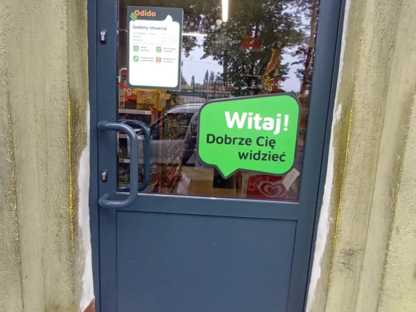 Wejście do punktu wymiany nabojów CO2 MARKAR Dobrosława Kacprzak przy ul. prof. Tadeusza Banachiewicza 27, Zabrze