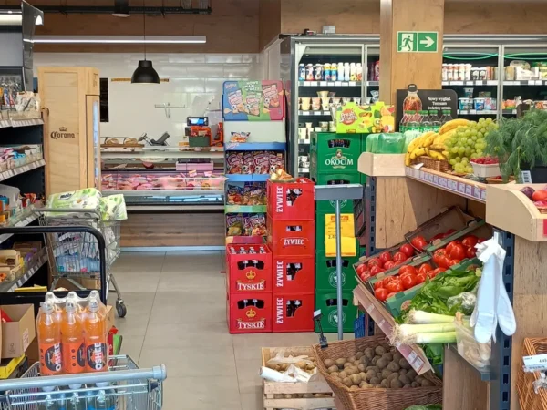 Wnętrze punktu wymiany nabojów CO2 Market Vita, Dąbrówka 342, 32-712 Dąbrówka, Dąbrówka