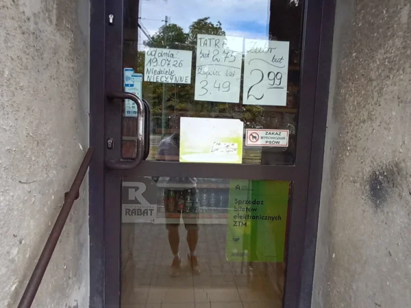 Wejście do punktu wymiany nabojów CO2 MARCIN KACPRZAK DOBMAR przy ul. Wolności 183, Zabrze