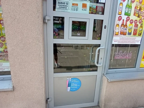 Wejście do punktu wymiany nabojów CO2 pp-DELIAKJKSC_1 przy Orzegowska 38, Bytom