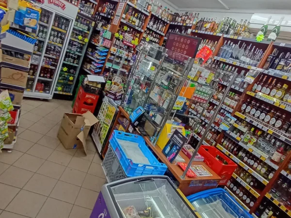 Wnętrze punktu wymiany nabojów CO2 pp-TOMASZKUBI_1, Miętkiewicza 2, Bytom