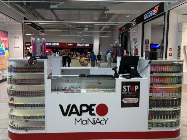 Wejście do punktu wymiany nabojów CO2 VapeManiacy Elbląg Kaufland przy Teatralna 5, Elbląg