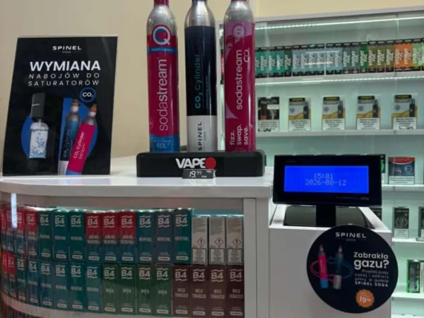 Wnętrze punktu wymiany nabojów CO2 VapeManiacy Gostynin Kaufland, Wojska Polskiego 15, Gostynin