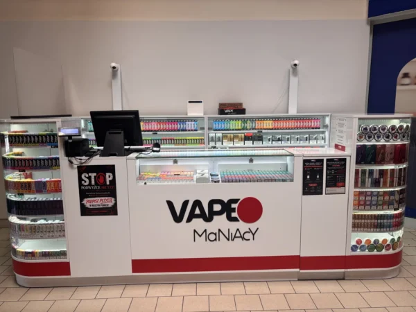 Wejście do punktu wymiany nabojów CO2 VapeManiacy Łódź Dąbrowa Kaufland przy Jana Kilińskiego 296, Łódź Dąbrowa
