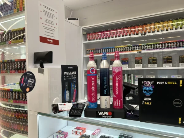 Wnętrze punktu wymiany nabojów CO2 VapeManiacy Sandomierz Kaufland, Chwałki 46, Sandomierz