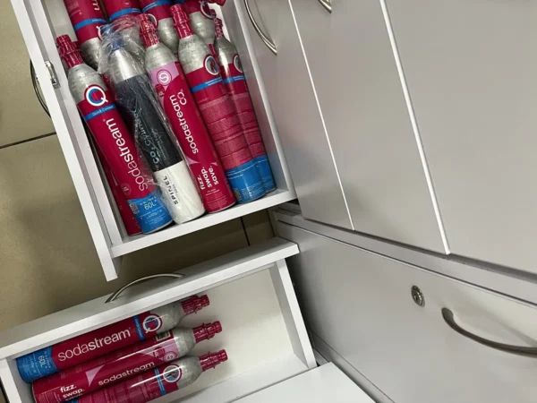 Naboje CO2 Spinel Soda dostępne w punkcie VapeManiacy Sieradz Dekada, Wojska Polskiego 11, Sieradz