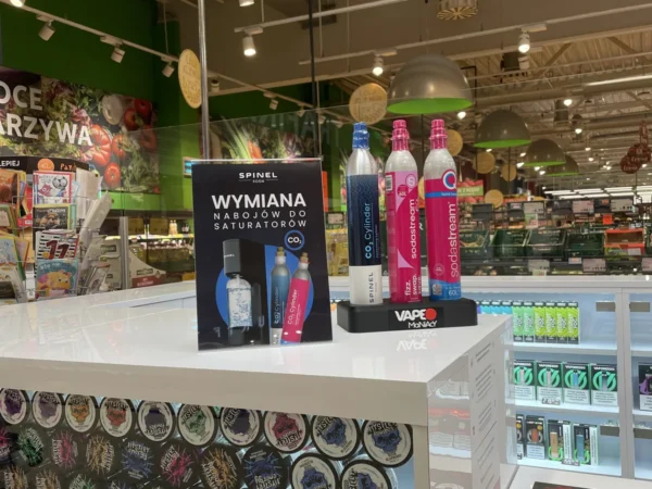 Wejście do punktu wymiany nabojów CO2 VapeManiacy Skarżysko Kamienna Kaufland przy Metalowców 1, Skarżysko Kamienna