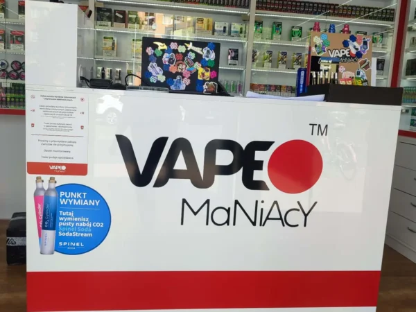 Wnętrze punktu wymiany nabojów CO2 VapeManiacy Sulechów Intermarche, Południowa 5, Sulechów
