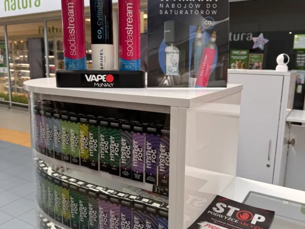 Wejście do punktu wymiany nabojów CO2 VapeManiacy Świnoujście CH Uznam przy Grunwaldzka 21, Świnoujście