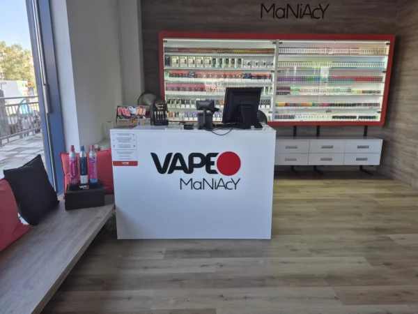 Wnętrze punktu wymiany nabojów CO2 VapeManiacy Warszawa Land, Wałbrzyska 11/127a, Warszawa