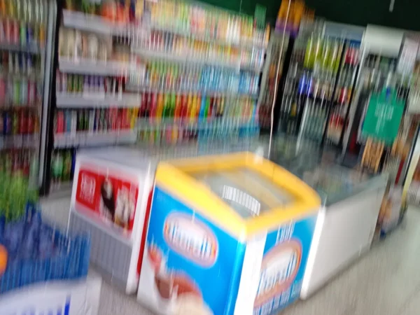 Wnętrze punktu wymiany nabojów CO2 "DUET" AURELIA DYKO, ul. Karola Bytomskiego 28, Ruda Śląska